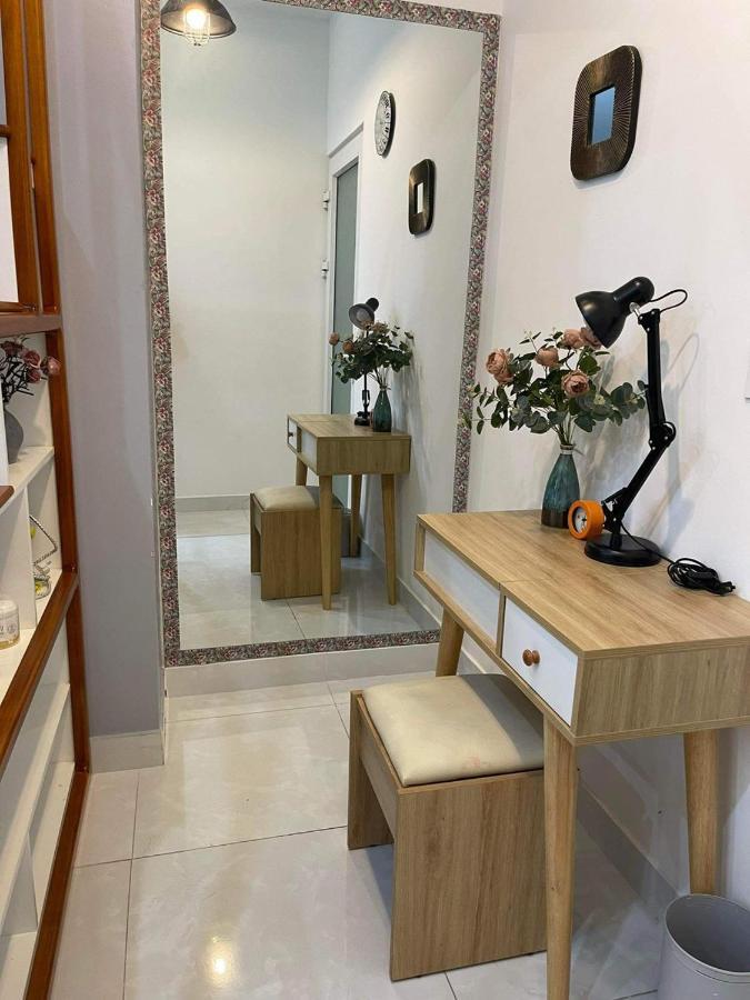 Nhà nghỉ Quan 1 *
